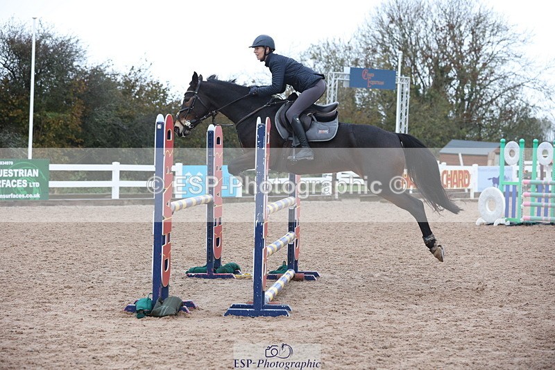 231112A-125111-04223 - Cls 19 Snr 1.05m Open