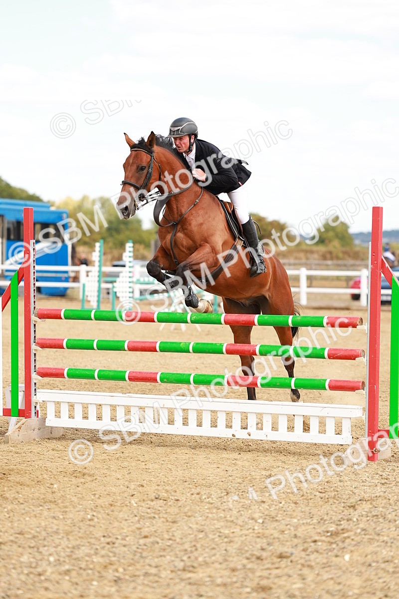 SBM_007000 - Class 4 - Senior British Newcomers - 1.10m