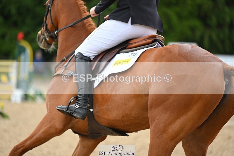 240526-160414-25251 - 223-MORNINGSTAR_VAN_ALTRIDO-Max_Warburton