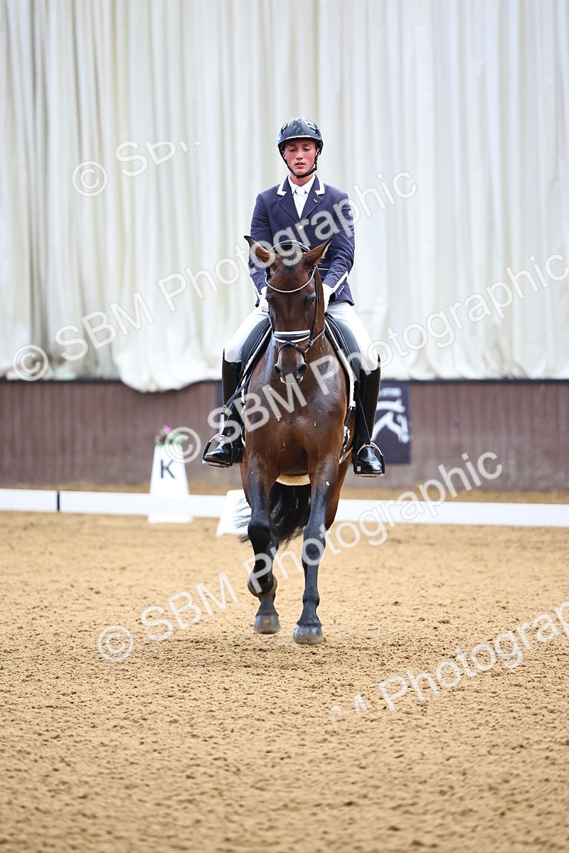 SBM_005331 - Class 5 - Novice 6 - 9.30-10.33