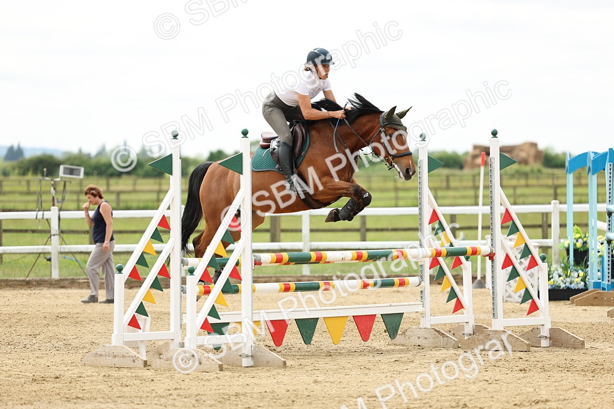 SBM_005401 - Class 17 - Senior Discovery - 1.00m