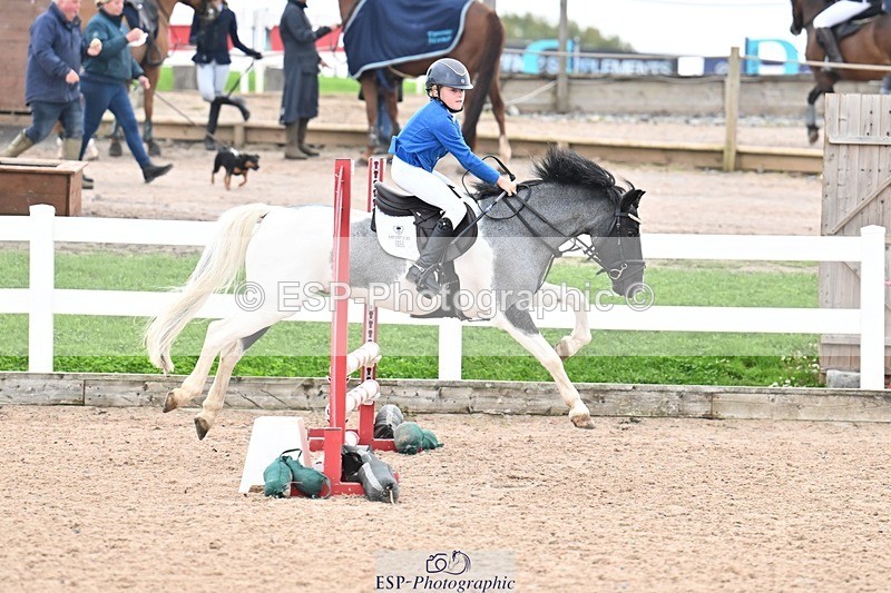 250920-102401-00213 - Cls 20+21 Club and Schools 60cm