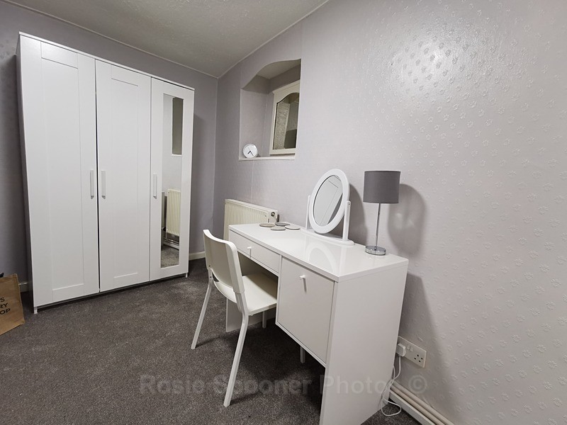 Wardrobe and dressing table - other end of double bedroom - ROSIE'S HOLIDAY LET DOLPHINS