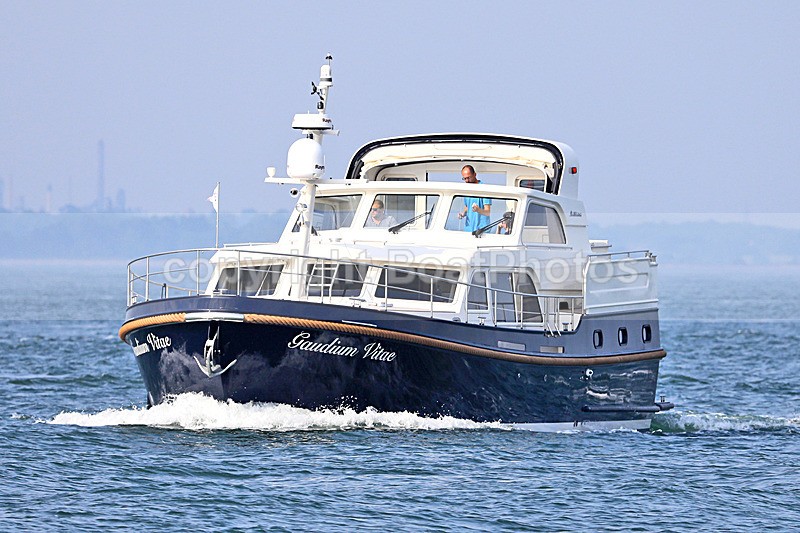180610 GAUDIUM VITAE - LINSSEN 1Y3A5075 - Motor Yachts