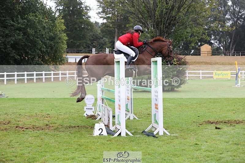 250830A-150635-07204 - Cls 16 Snr Newcomers and 1.10m Open