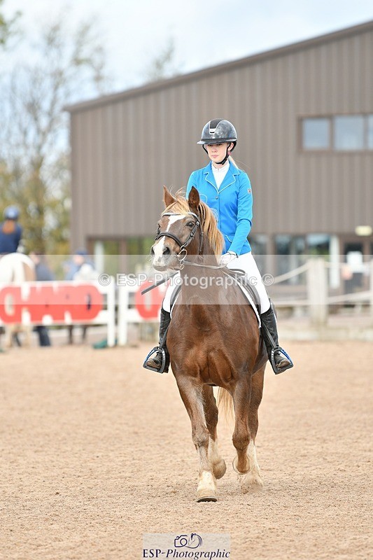 251026-110442-02241 - Cls 21+22 70cm Club and Schools