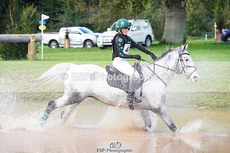 231021-144358-19342 - 474-MENELAUS-Elise.Washer-SC+XC