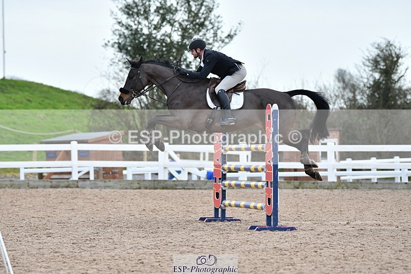 240124A-143421-00877 - Cls 5 Foxhunter & 1.20m Open