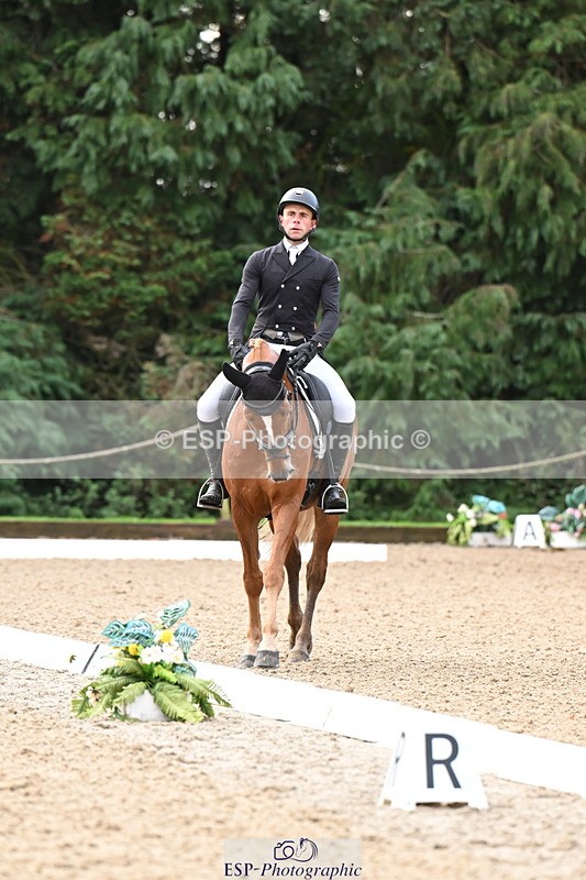 251023A-095938-01373 - B-125-Ben.Edwards