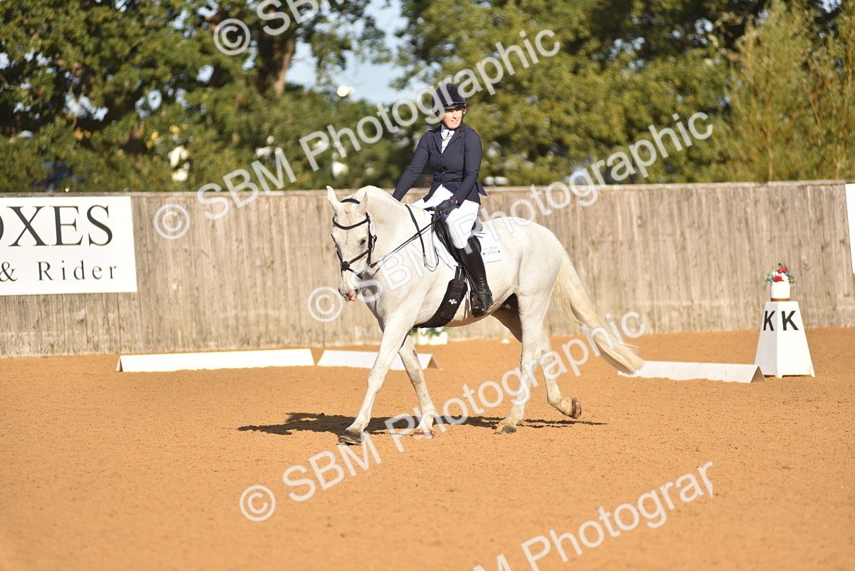 SBM_15760 - D4 - Small Tour Championship Intro 4
