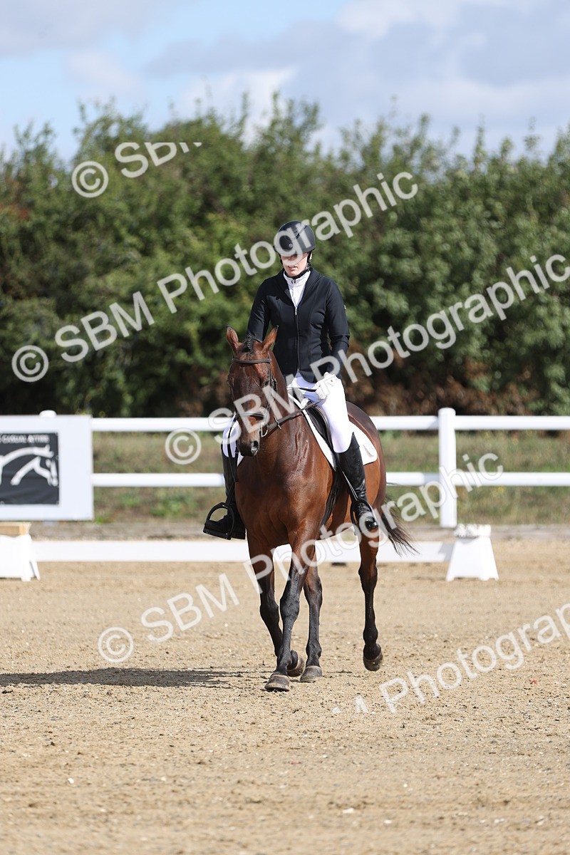 SBM_001313 - Class 2 - Intro 4 Champs - 10.56-11.44