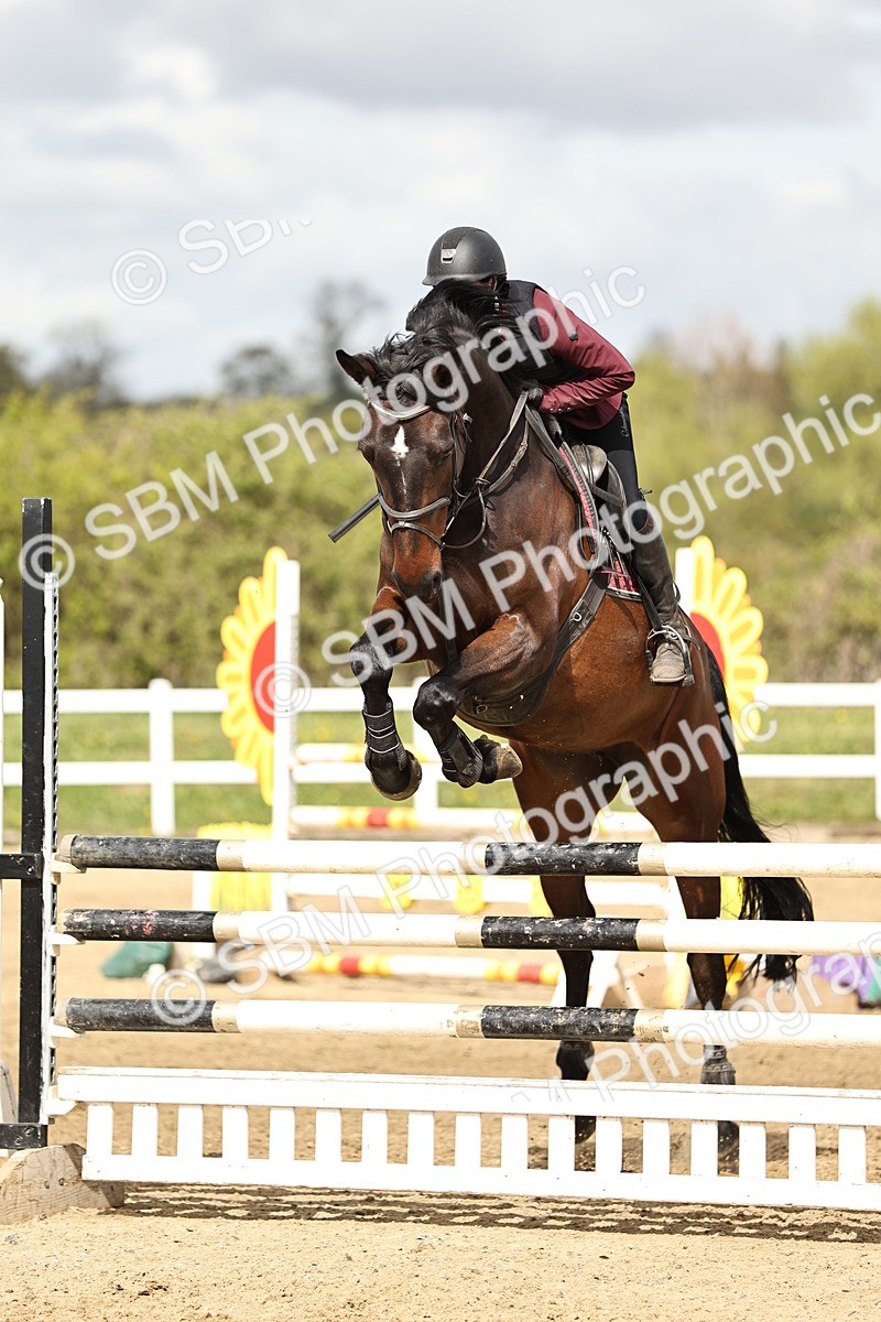 SBM_001342 - Class 4 - Senior Newcomers - 1.10m