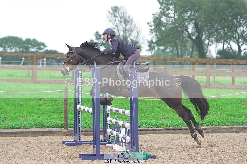 231017A-160158-07729 - Cls 31 Snr 1m Derby