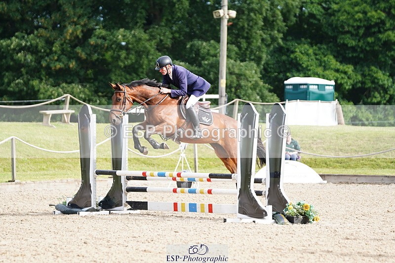 250613A-081808-00923 - Cls 8 85cm Schooling Round