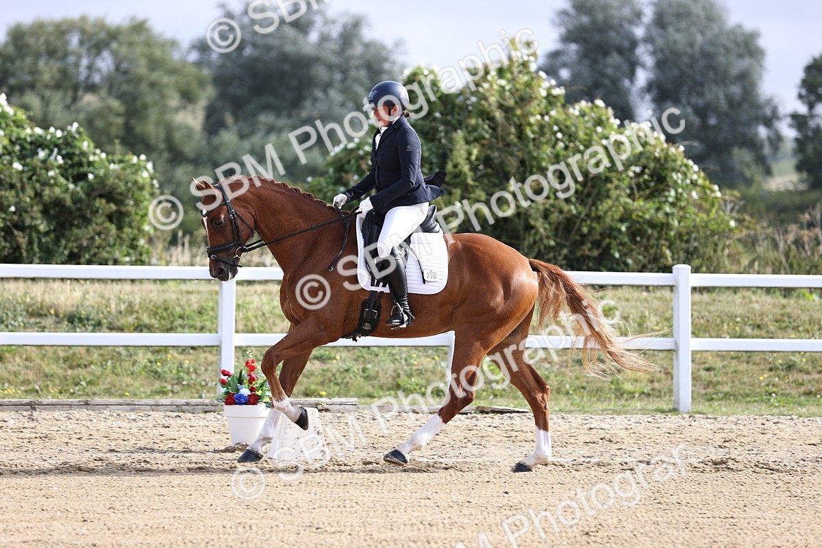 SBM_015340 - Class 14 - Novice 23 - 9.05-10.08