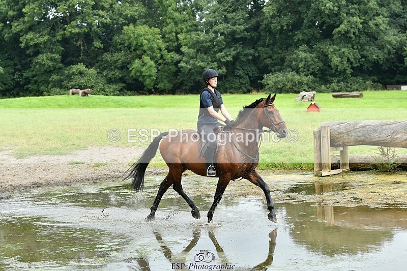 230817-131941-00921 - Theo's 1st Group - XC