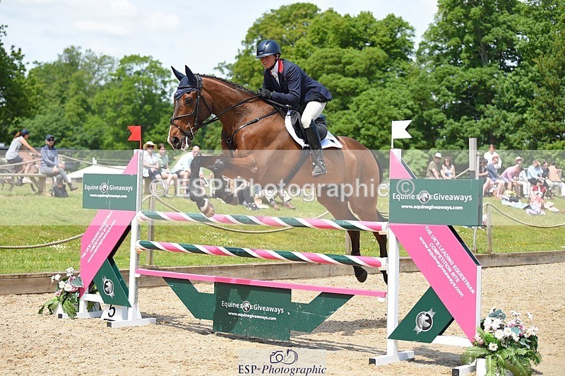 230528-122802-15710 - 324-DRUMGIVEN_MR_CHARISMA-Jeanette_Brakewell-SUNTrotUp+SJ