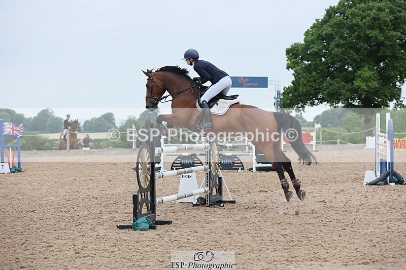 250524-130643-04919 - Cls 15 Snr Fox 1st Rnd