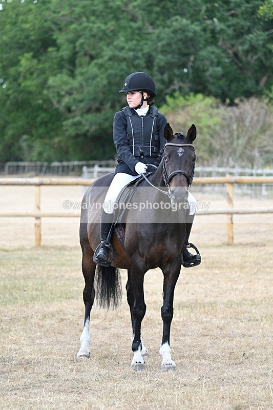 WJ7_1447 - Class 8 Ridden Veterans