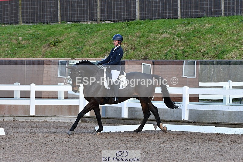 231104A-124127-00526 - Cls 12 Music Medium