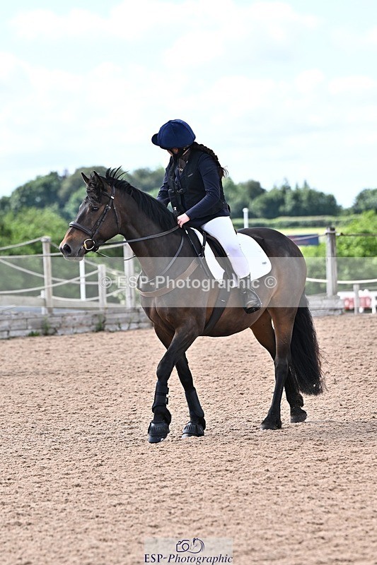 260602-162821-00002 - Clear Round and 60cm
