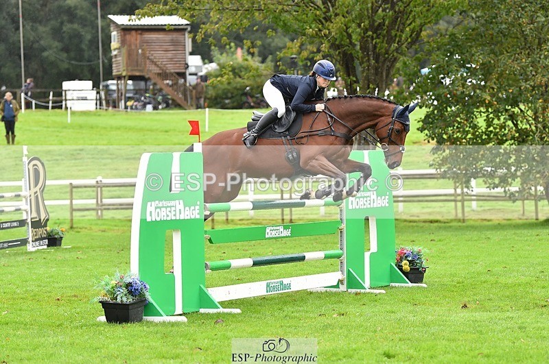 231021-112520-16097 - 040-DODINGTON-Sophie.Wildern-SJ