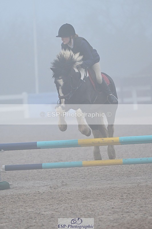 251115-094534-00029 - Cls 3 Pony Intro 70cm