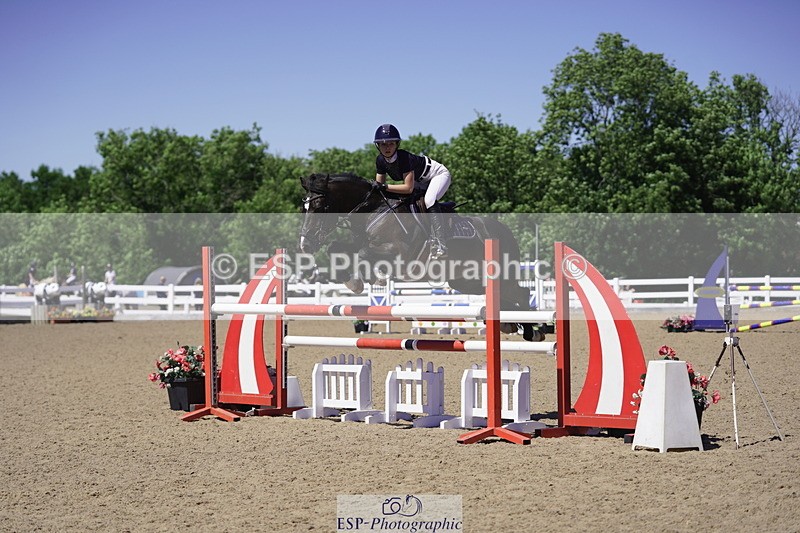 230624A-150758-02139 - Cls 26 Pony Foxhunter & 1.10m Open