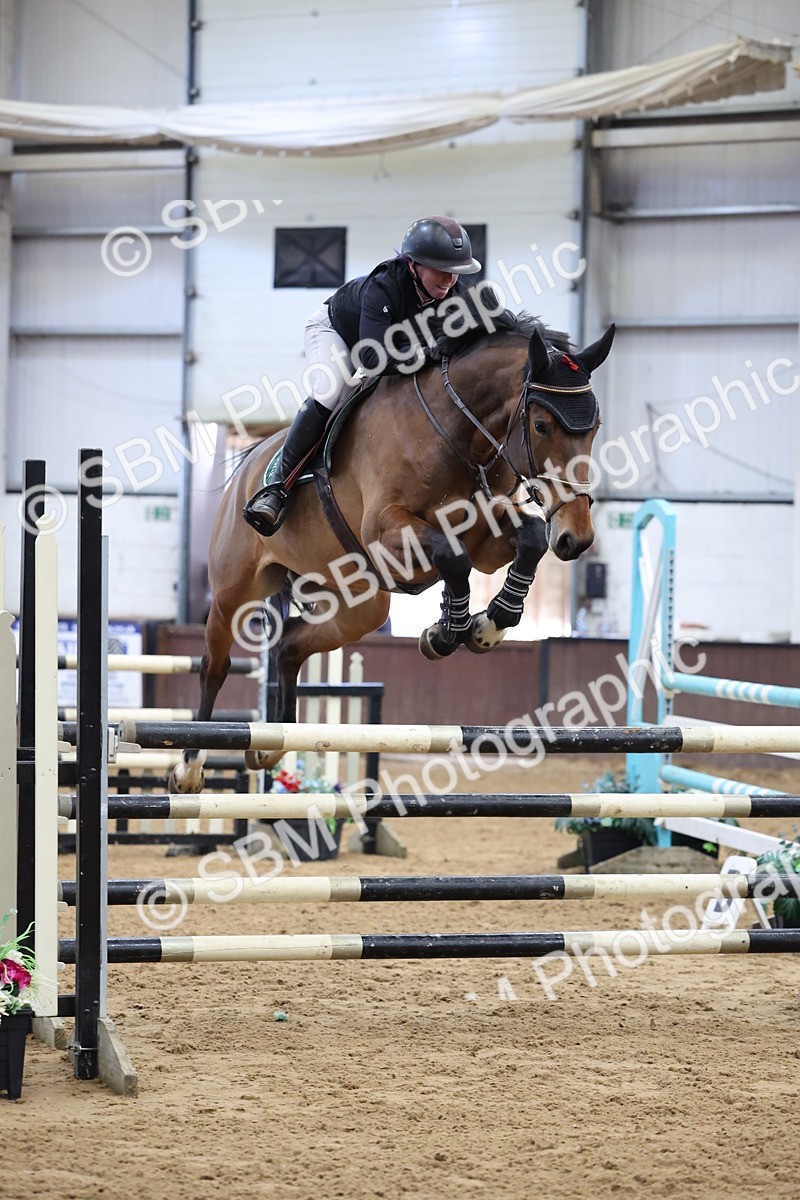 SBM_006416_Class 23 - Senior Newcomers - 110m Open - Cassie