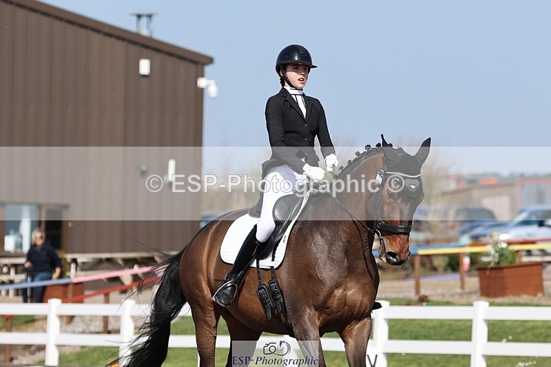 250404-150629-07030 - 122-Marie-Ayesha.Barilits-Gupta-Waverley.Furst.Dance