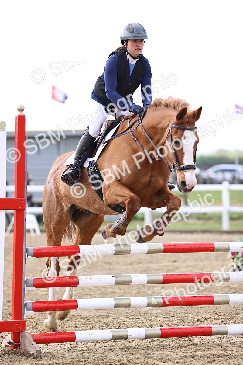 SBM_5161 - Class 9 - Senior British Novice - 90cm
