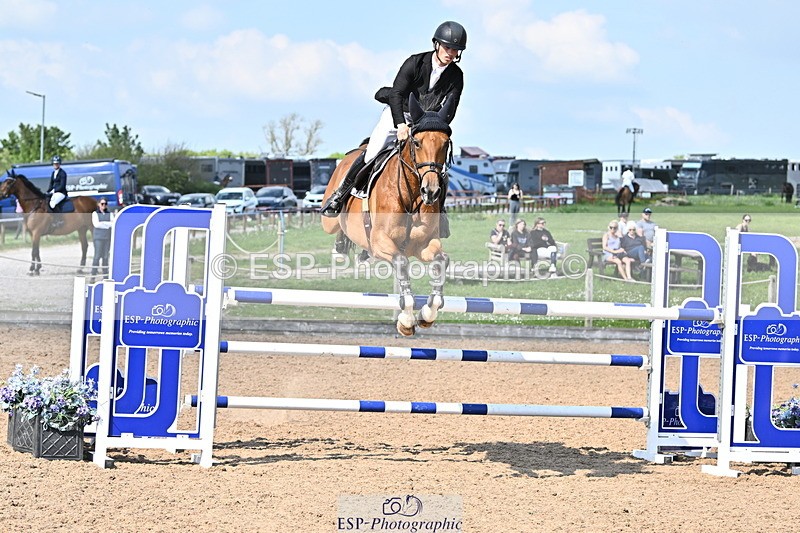 240509A-160134-03480 - Cls 12 Chard Equ Speed Derby