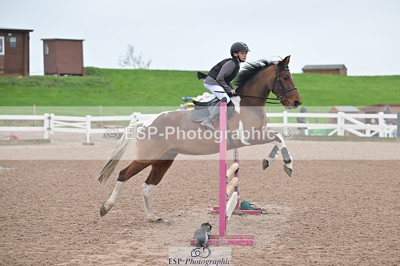 251116-104307-01147 - Cls 4 Pony British Novice and 80cm Open