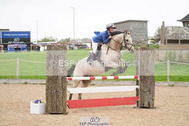 250920-114559-00791 - Cls 9 Pony Newcomers and 1m