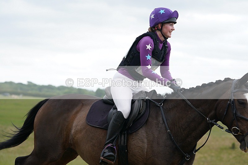 240630X-161618-10003 - 462-Gemma_Wells-COMBE_BREEZE