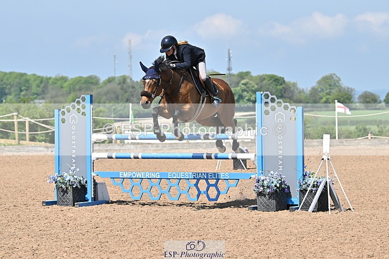 240509A-112553-01156 - Cls 9 Snr 1.20m Open