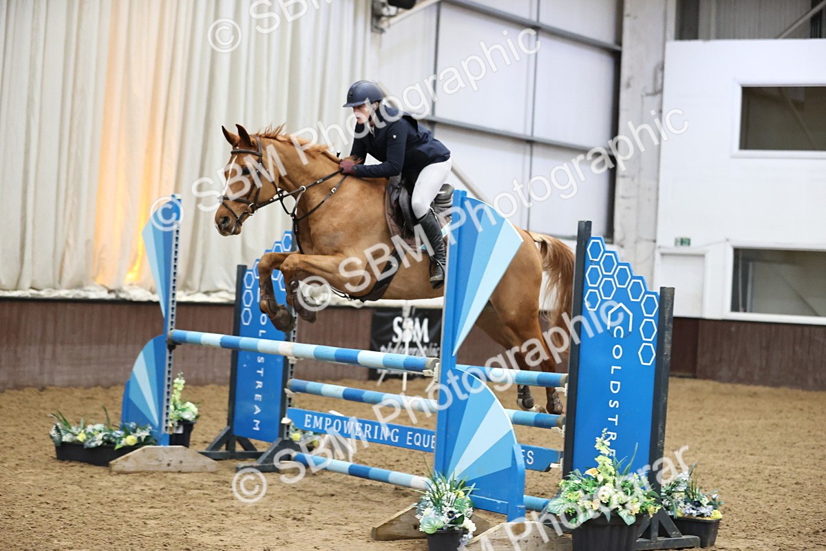 SBM_005408 - Class 17 - Senior Newcomers 1.10m