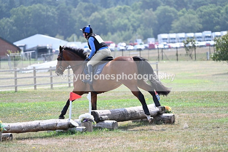 WJ7_2563 - XC Time 12:17 to 12:22