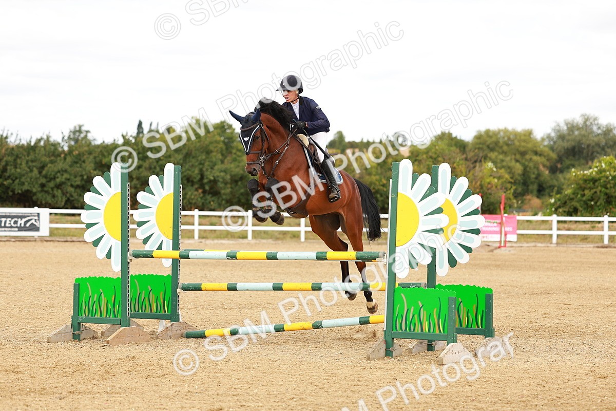 SBM_006809 - Class 4 - Senior British Newcomers - 1.10m