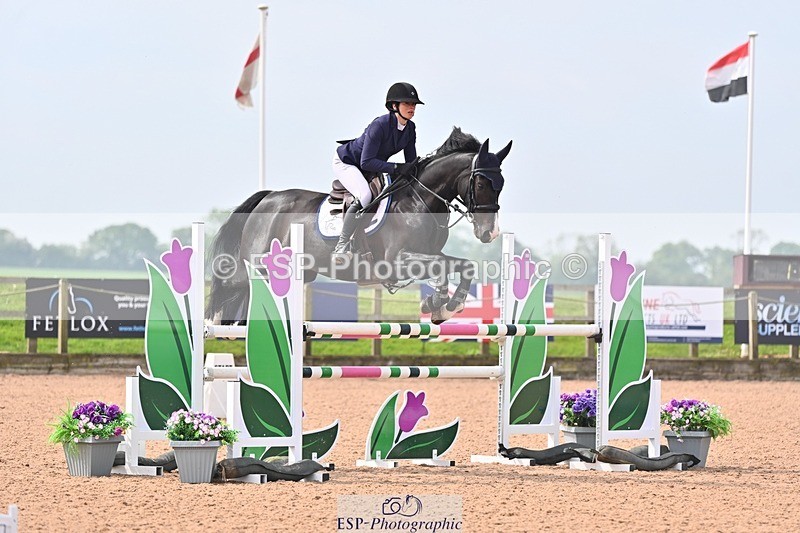 260509-105349-01727 - Cls 26a Snr Foxhunter