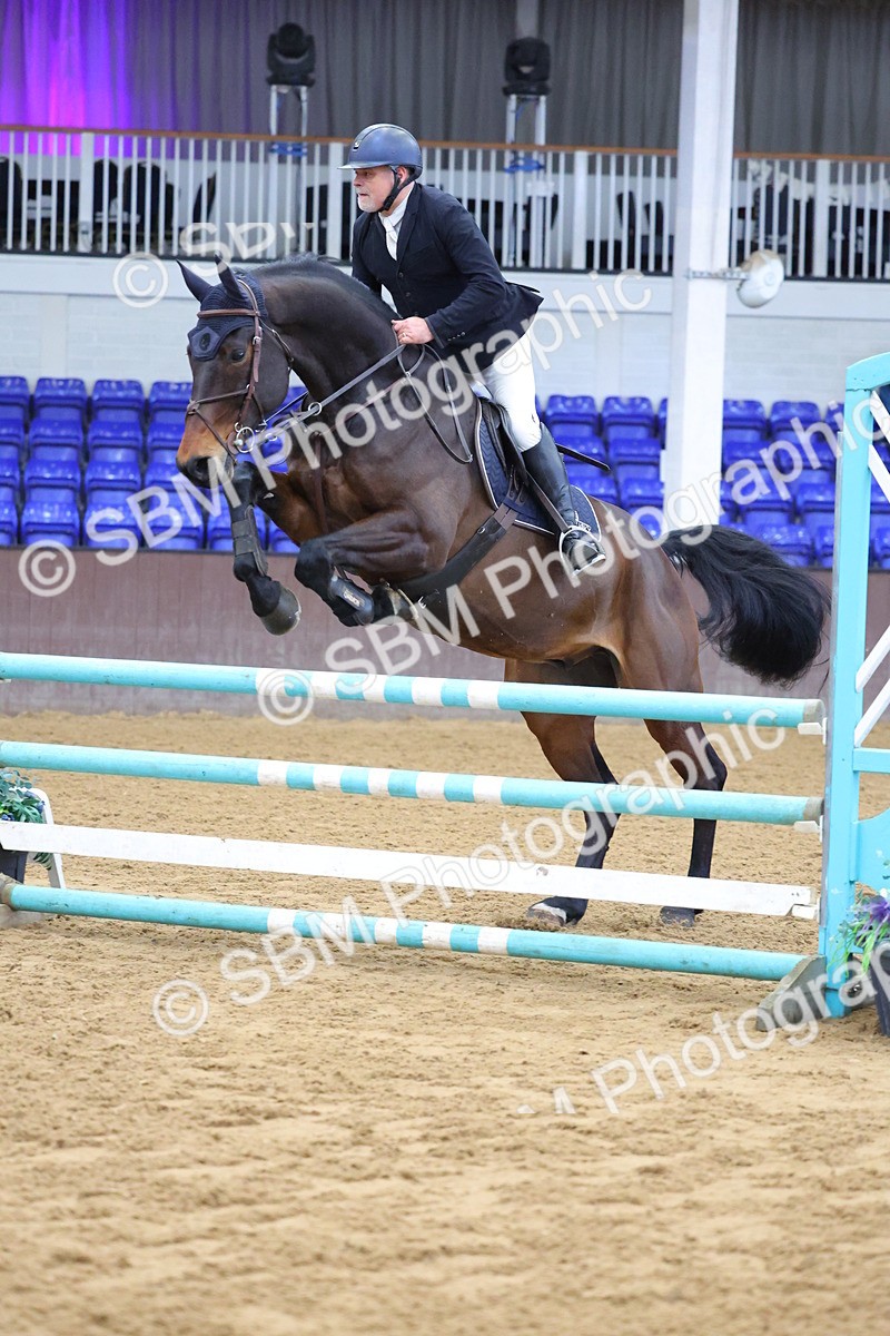 SBM_010160 - Class 21 - Nupafeed Supplements Senior Discovery/ 1m Open - First Round (1.00m)