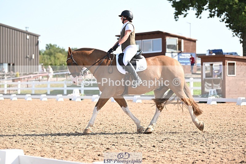 250816-101830-03343 - 048-Kirsty.ClackworthyStitch