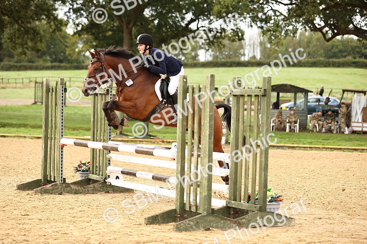 SBM_58196 - J41 - Grand Tour Horse & Pony 95cm