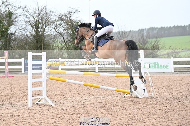 231208A-143911-01176 - Cls 7 National 1.30m & 1.40m