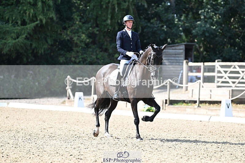 250810A-102905-05190 - 009-Ben.JamesClapton.Banks.Primadonna