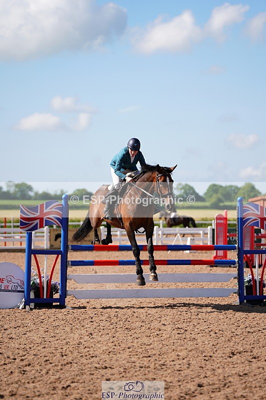 240525A-090256-04976 - Cls 13 Snr 1.05m and 1.10m