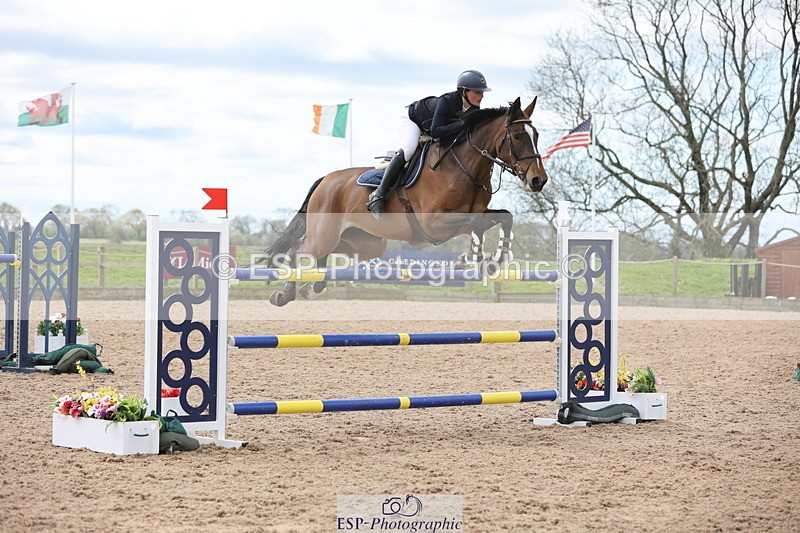 240419A-123135-07285 - Cls 6, 2 Star Medium Tour 1.35m