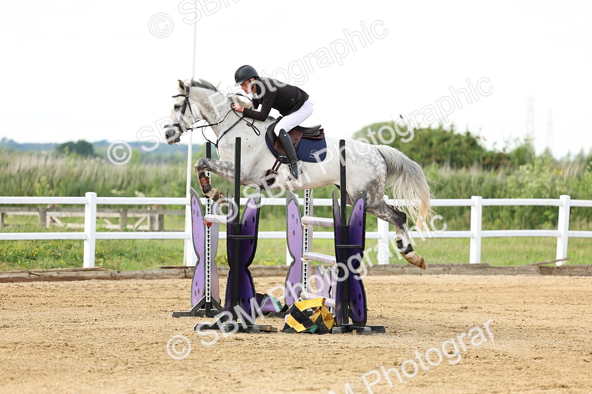 SBM_006401 - Class 20 - Senior Foxhunter - 1.20m
