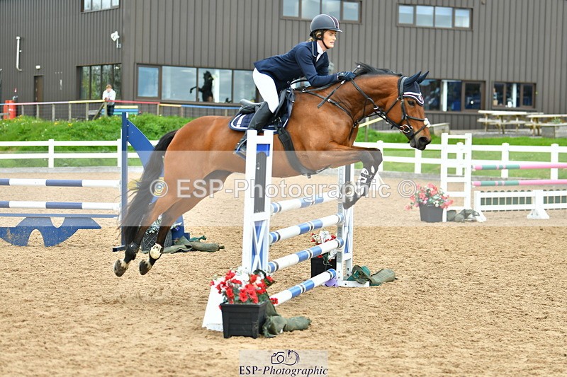 230507A-121535-07686 - Cls 42 95cm Amateur Quali