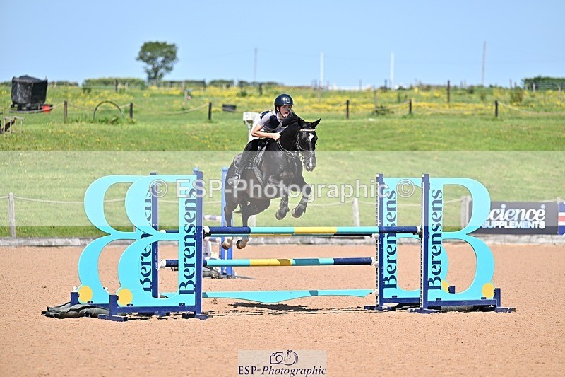 260524-150418-02032 - Cls 35 Pony Foxhunter and 1.10m Open